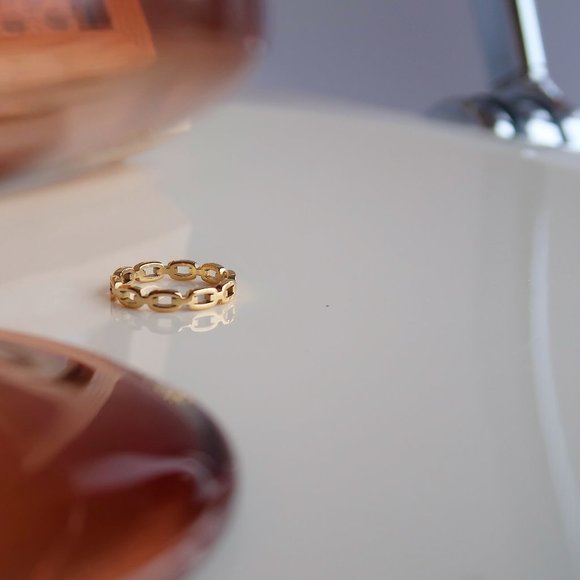 NEW 18K Gold Plated Link Chain Ring a - Picture 2 of 9